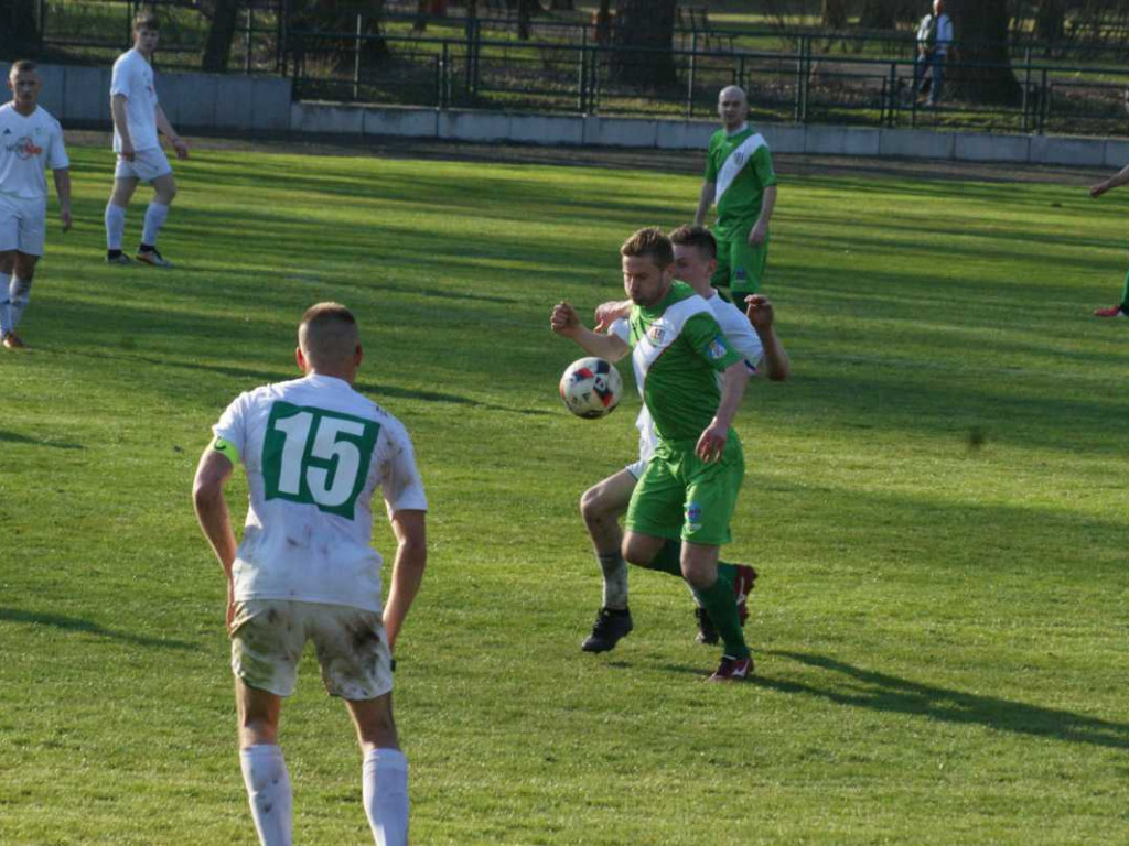 Derby nie dla Mławianki. Gol Gosika to za mało