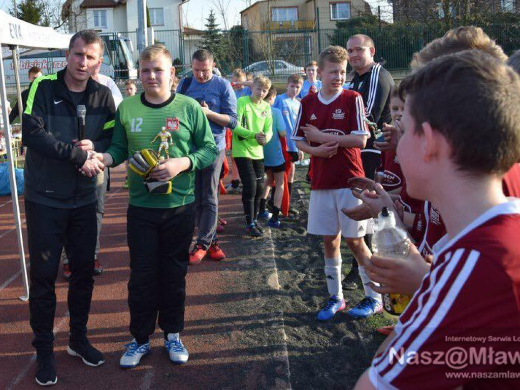 Stoczniowiec rozbity, Ursus zdobyty.