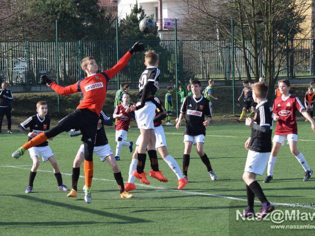 Stoczniowiec rozbity, Ursus zdobyty.