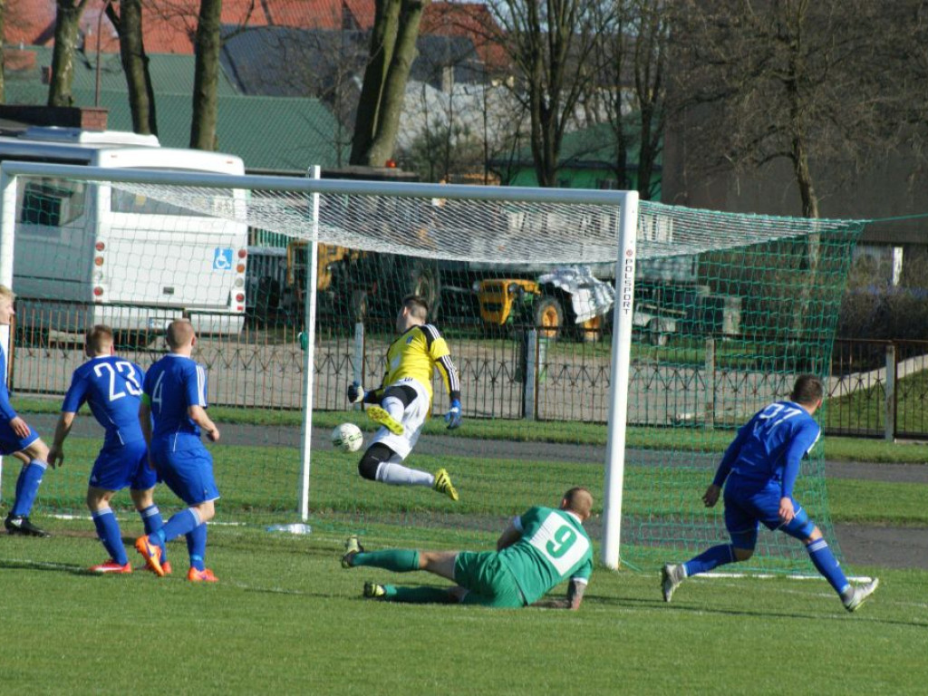 Wisła nie straszna, Tuttas z hattrickiem