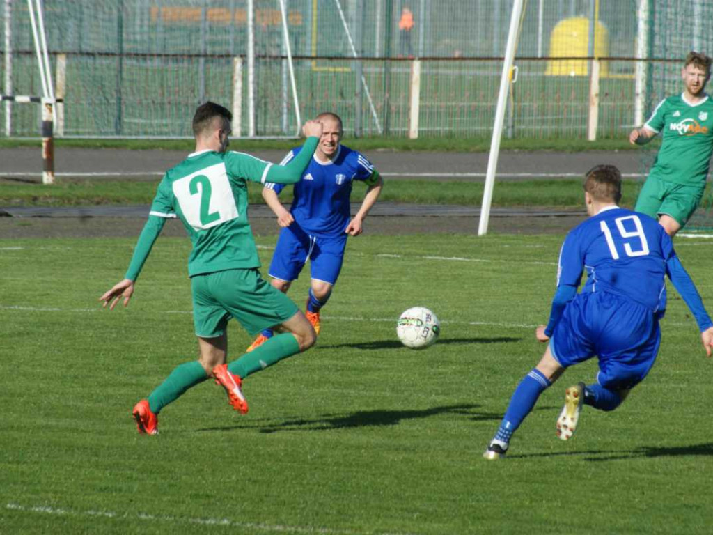 Wisła nie straszna, Tuttas z hattrickiem