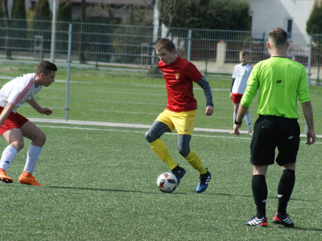 Juniorzy Mławianki wiceliderami, trampkarze blisko podium