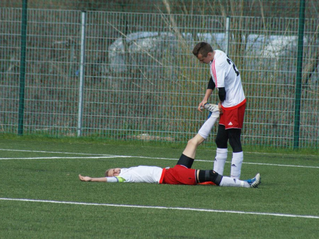 Juniorzy Mławianki wiceliderami, trampkarze blisko podium