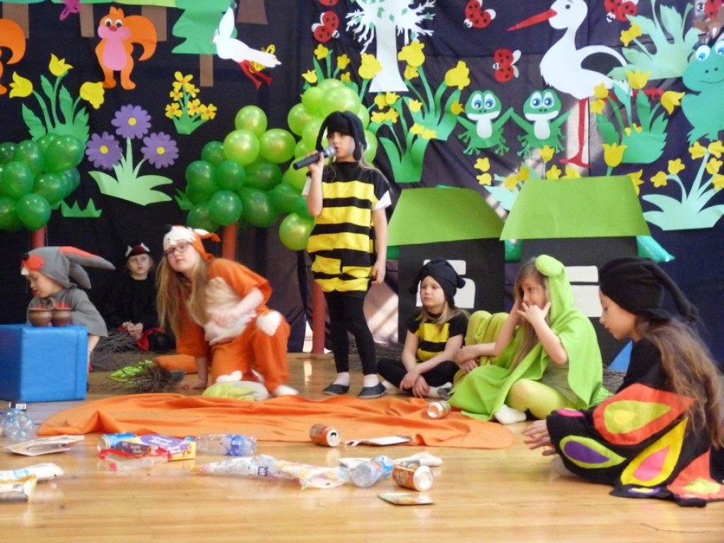 Mali aktorzy w wielkim świecie przyrody