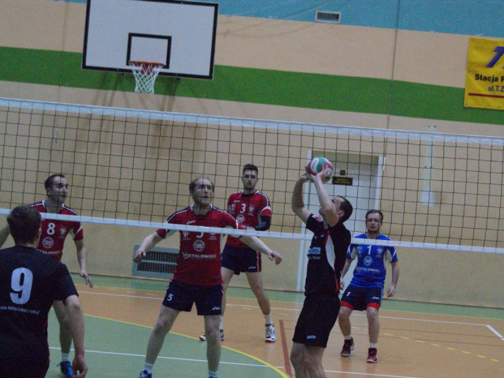 Złoty set dla mistrzów, TS Relaks drugim finalistą