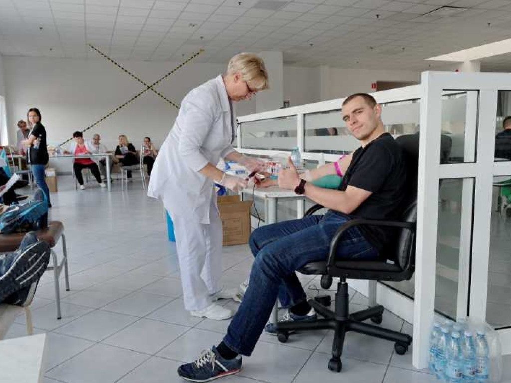 Pracownicy LG oddali krew dla mławskiego szpitala
