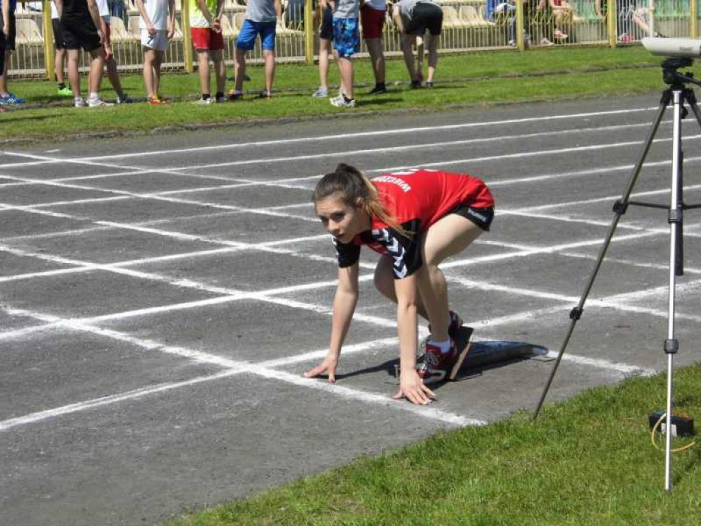 Medalowe żniwo Gimnazjum nr 1 w mistrzostwach powiatu