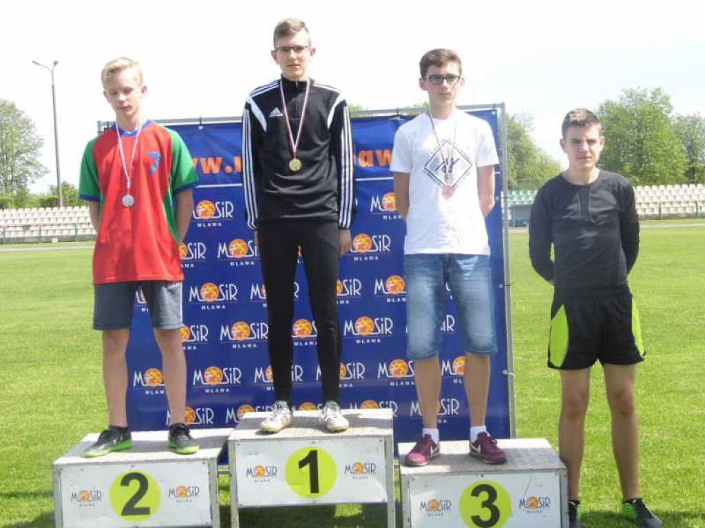 Medalowe żniwo Gimnazjum nr 1 w mistrzostwach powiatu