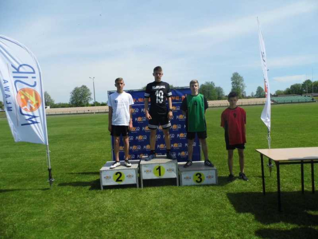 Medalowe żniwo Gimnazjum nr 1 w mistrzostwach powiatu