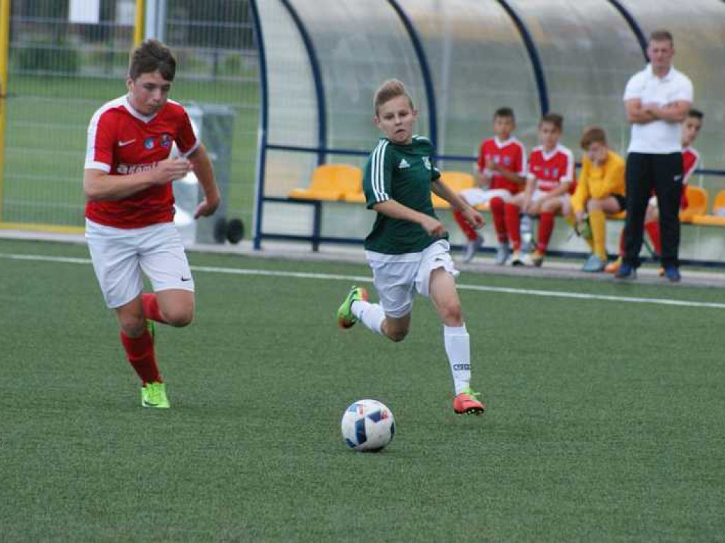 Młode Orły nie fruwały. Mławianie strzelali aż miło