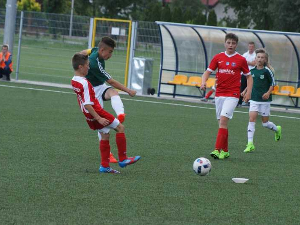 Młode Orły nie fruwały. Mławianie strzelali aż miło