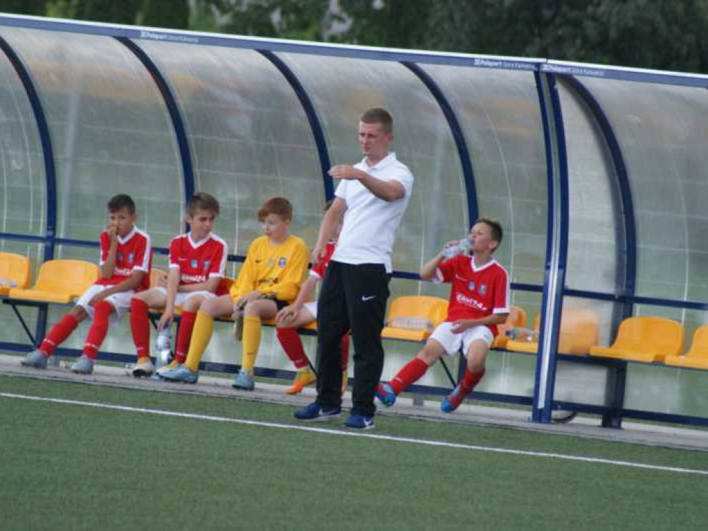 Młode Orły nie fruwały. Mławianie strzelali aż miło