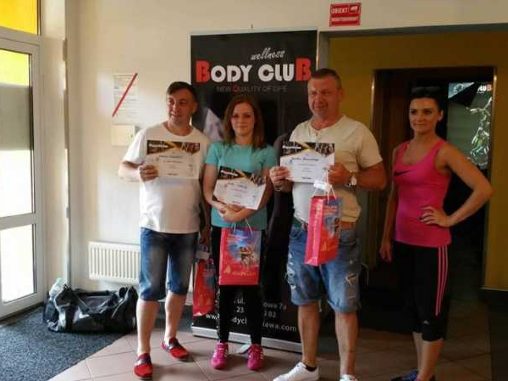 Atleci na start. Do wyboru drążek lub sztanga