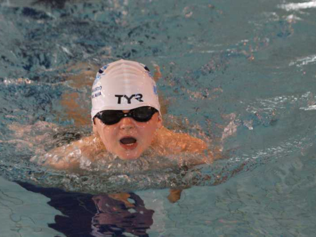 Szczęśliwa  ósemka Patryka. Płetwal mocny u siebie