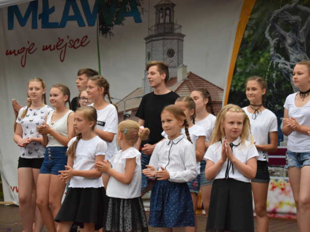 Zakończyli rok szkolny tanecznym krokiem