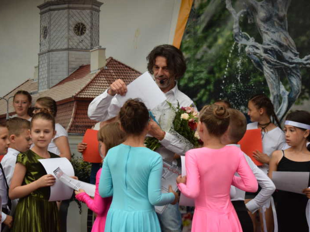 Zakończyli rok szkolny tanecznym krokiem