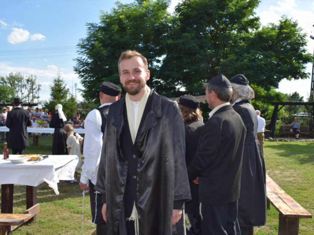 Pokazali, jak wyglądał przedwojenny żydowski ślub