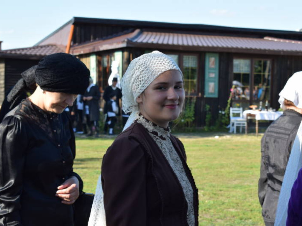 Pokazali, jak wyglądał przedwojenny żydowski ślub