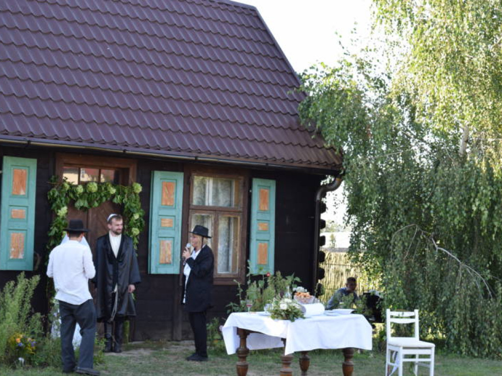 Pokazali, jak wyglądał przedwojenny żydowski ślub