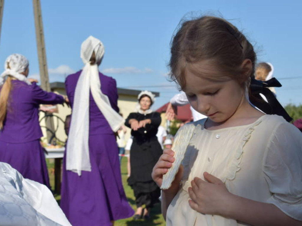 Pokazali, jak wyglądał przedwojenny żydowski ślub