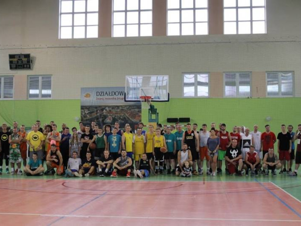 Koszykarze z Mławy walczyli w Lidzbarku. Zabrakło WML Squad