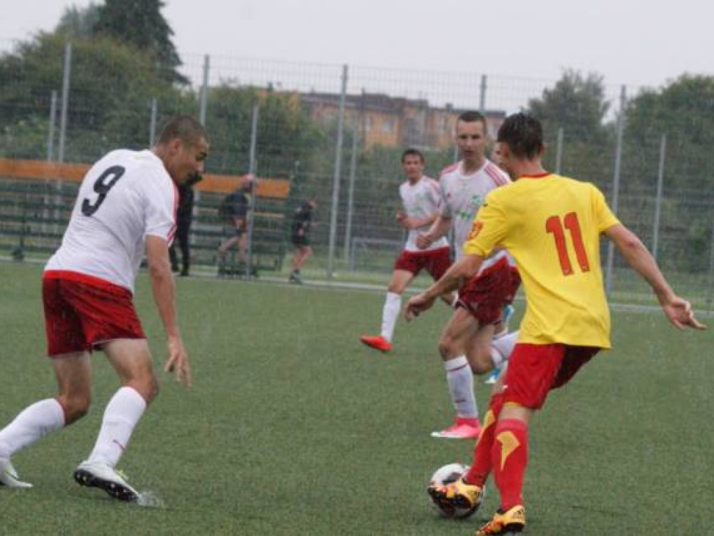 Porażki młodzieży na inaugurację lig. Remis w sparingu