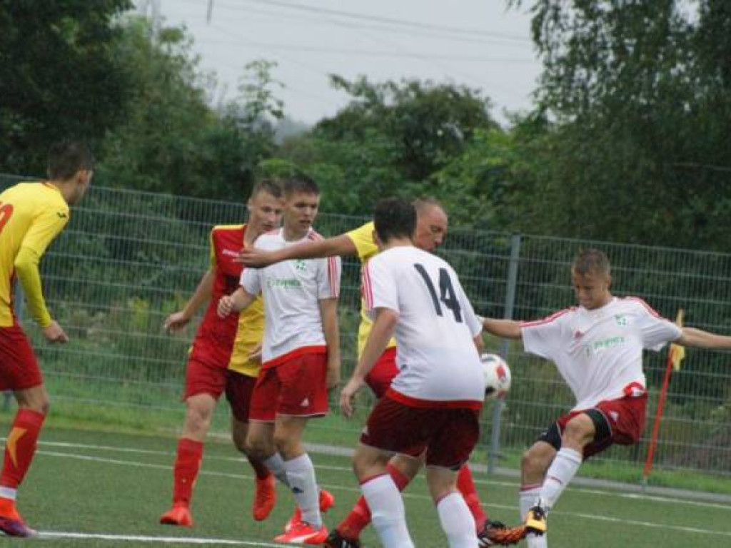 Porażki młodzieży na inaugurację lig. Remis w sparingu