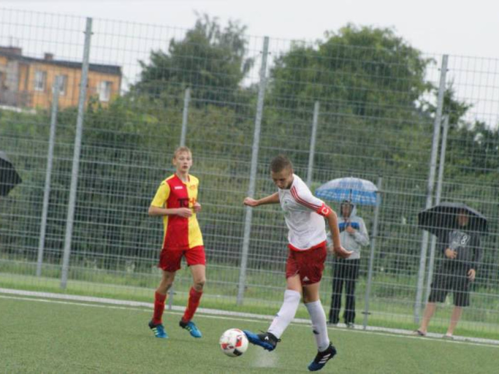 Porażki młodzieży na inaugurację lig. Remis w sparingu