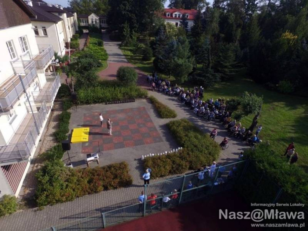 Arabia, Jamajka i USA też stawiają na Dąbek pod Mławą