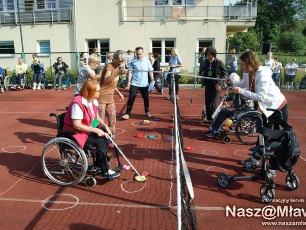 Arabia, Jamajka i USA też stawiają na Dąbek pod Mławą