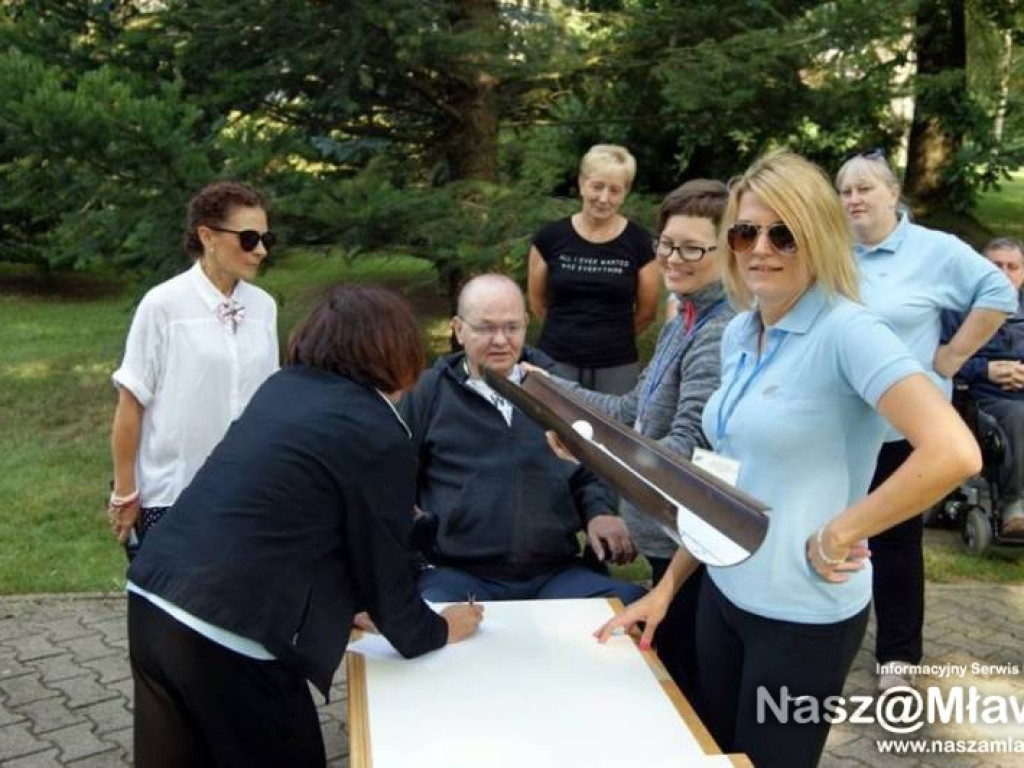 Arabia, Jamajka i USA też stawiają na Dąbek pod Mławą