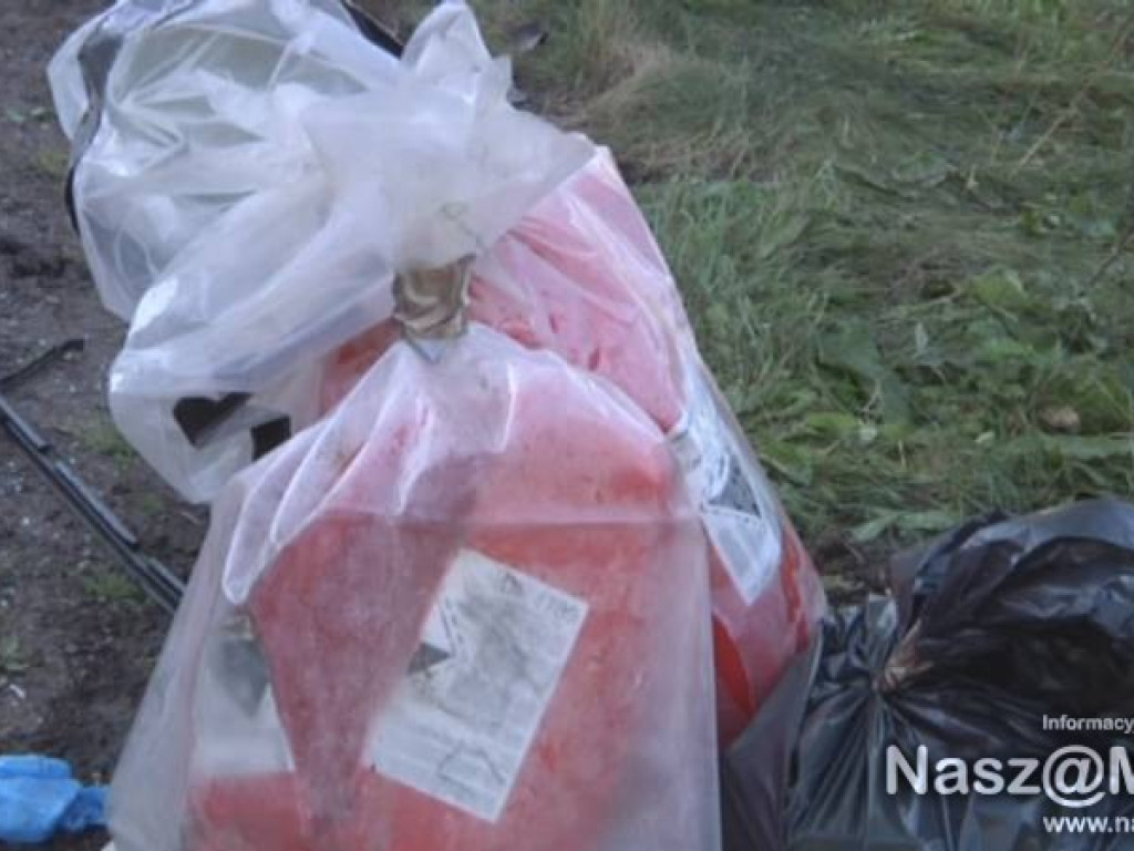 Przewoził kwas solny i miał wypadek! Trzy osoby ranne, w akcji jednostka chemiczna