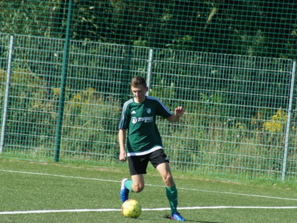 Nie ma jak u siebie. Pięć goli trampkarzy, czternaście juniorów