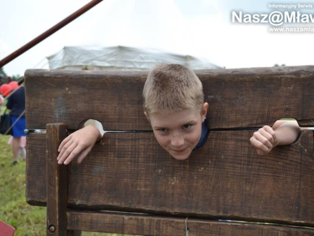 W Ratowie zakuwali w dyby