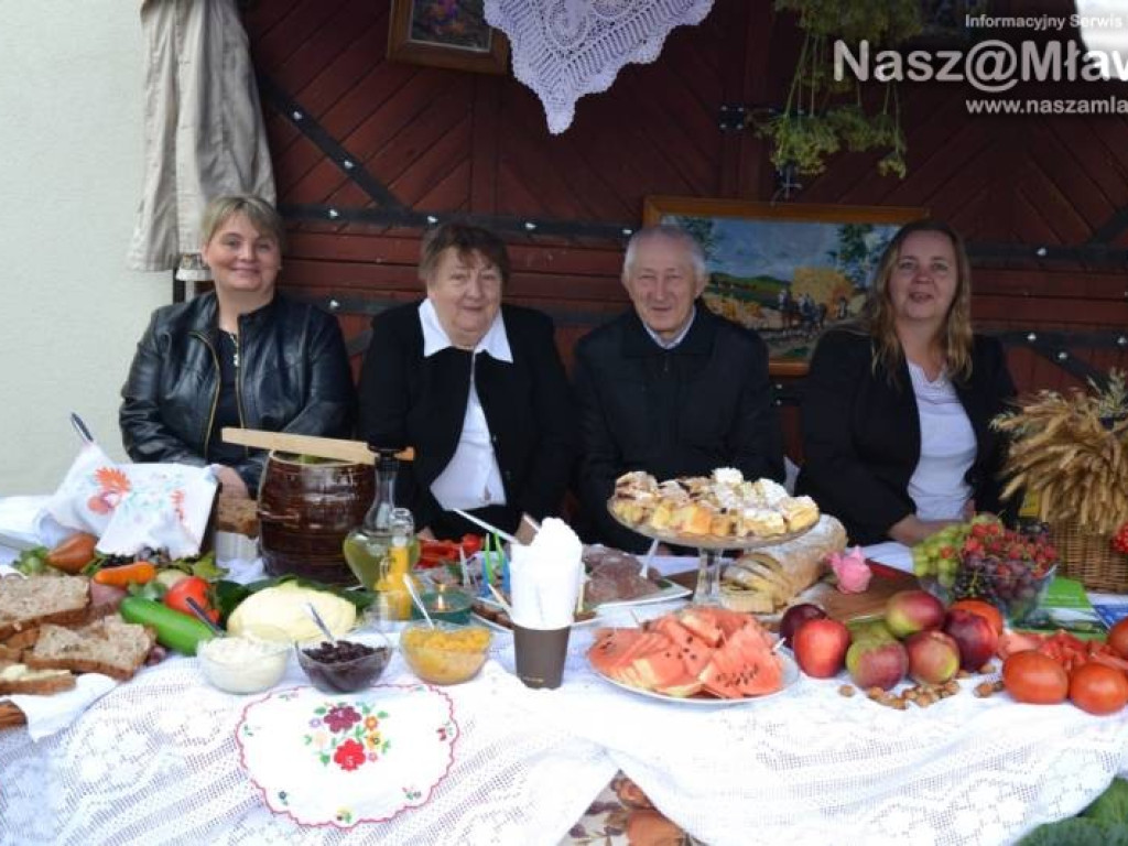 Dożynki pod mamutem. Strzegowo dziękowało za plony