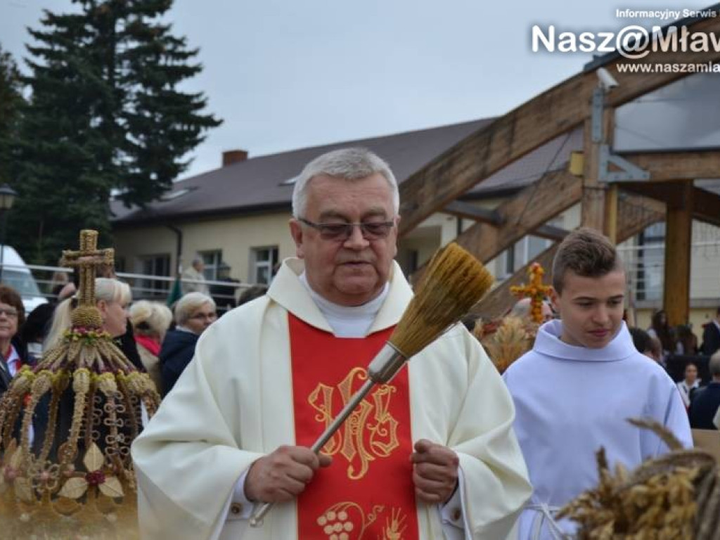 Dożynki pod mamutem. Strzegowo dziękowało za plony