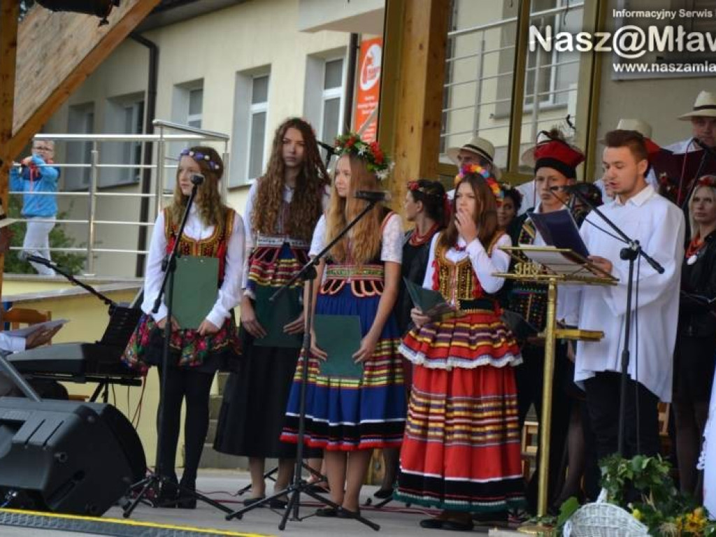 Dożynki pod mamutem. Strzegowo dziękowało za plony
