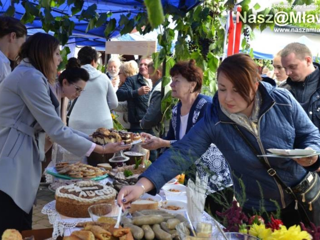Dożynki pod mamutem. Strzegowo dziękowało za plony