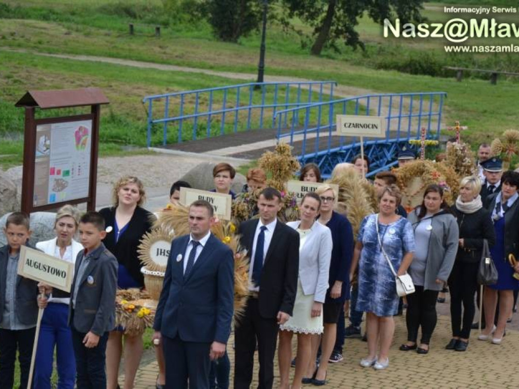 Dożynki pod mamutem. Strzegowo dziękowało za plony