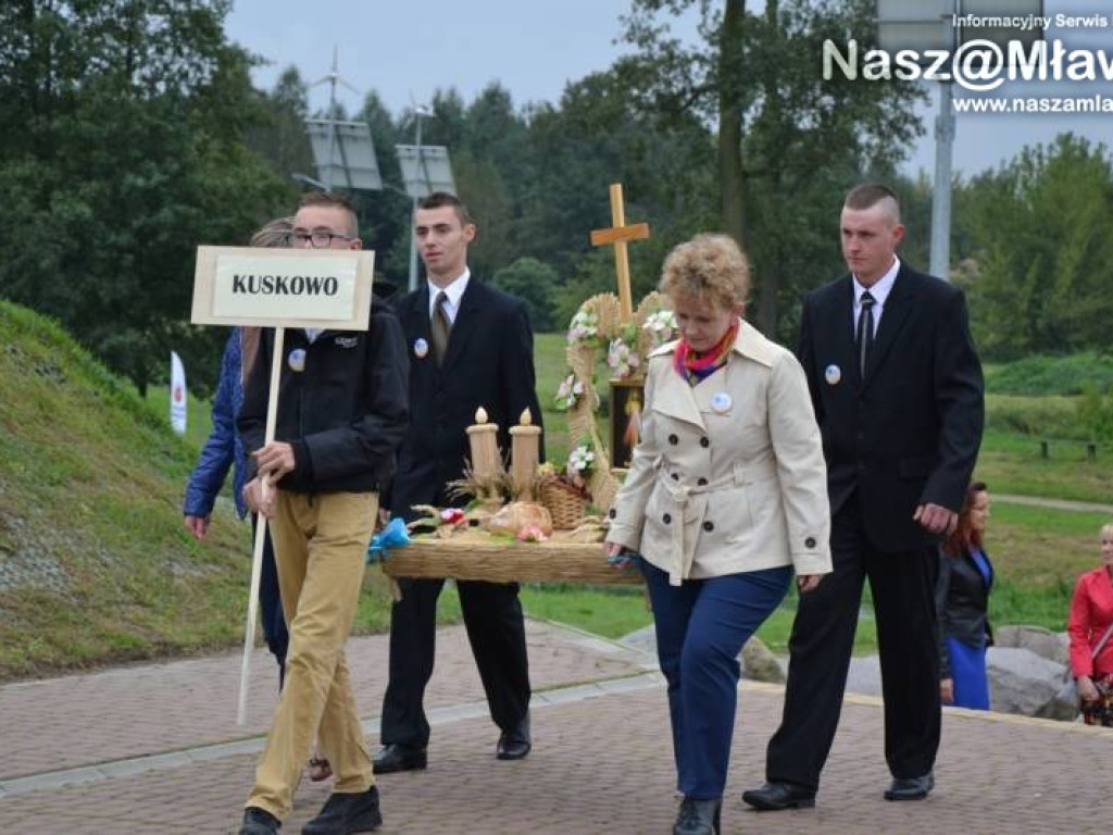 Dożynki pod mamutem. Strzegowo dziękowało za plony