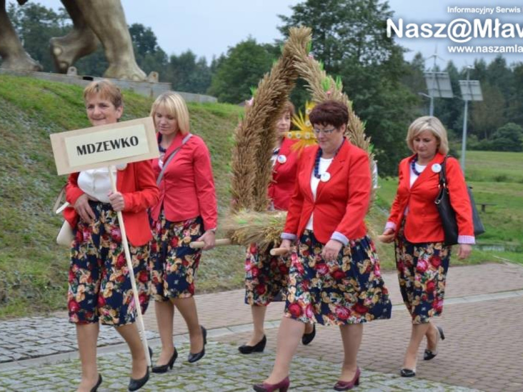 Dożynki pod mamutem. Strzegowo dziękowało za plony