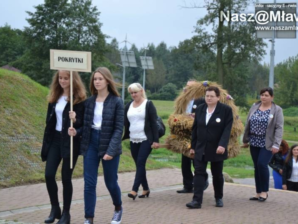 Dożynki pod mamutem. Strzegowo dziękowało za plony