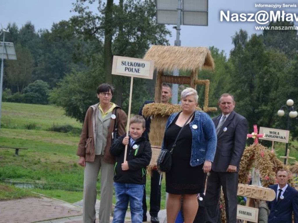 Dożynki pod mamutem. Strzegowo dziękowało za plony