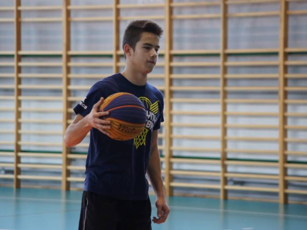 Na hali zamiast na powietrzu. Planet Cash Team najlepszy