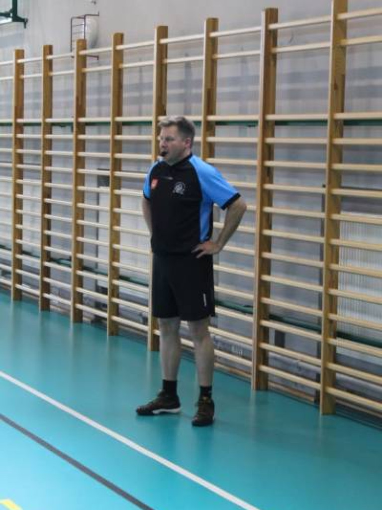 Na hali zamiast na powietrzu. Planet Cash Team najlepszy