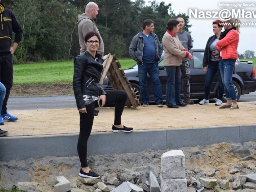 Ludzie nie mogą wyjechać z własnych podwórek. Będzie pozew przeciwko starostwu?