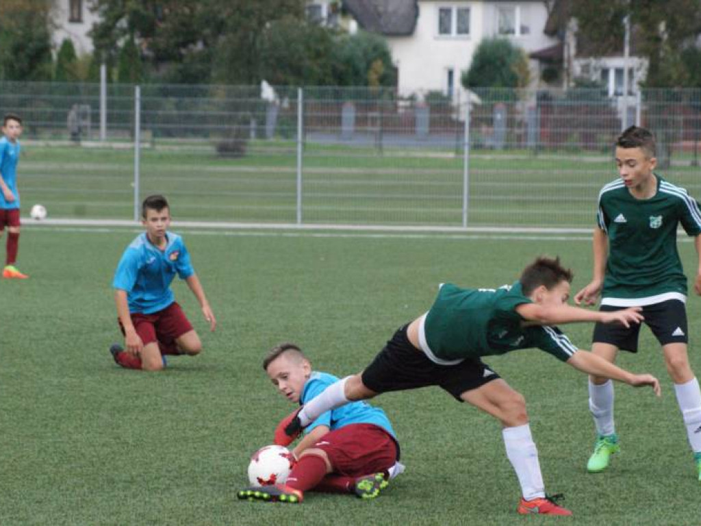 Juniorzy Króla nie zwalniają, młodzicy i orlicy niepokonani