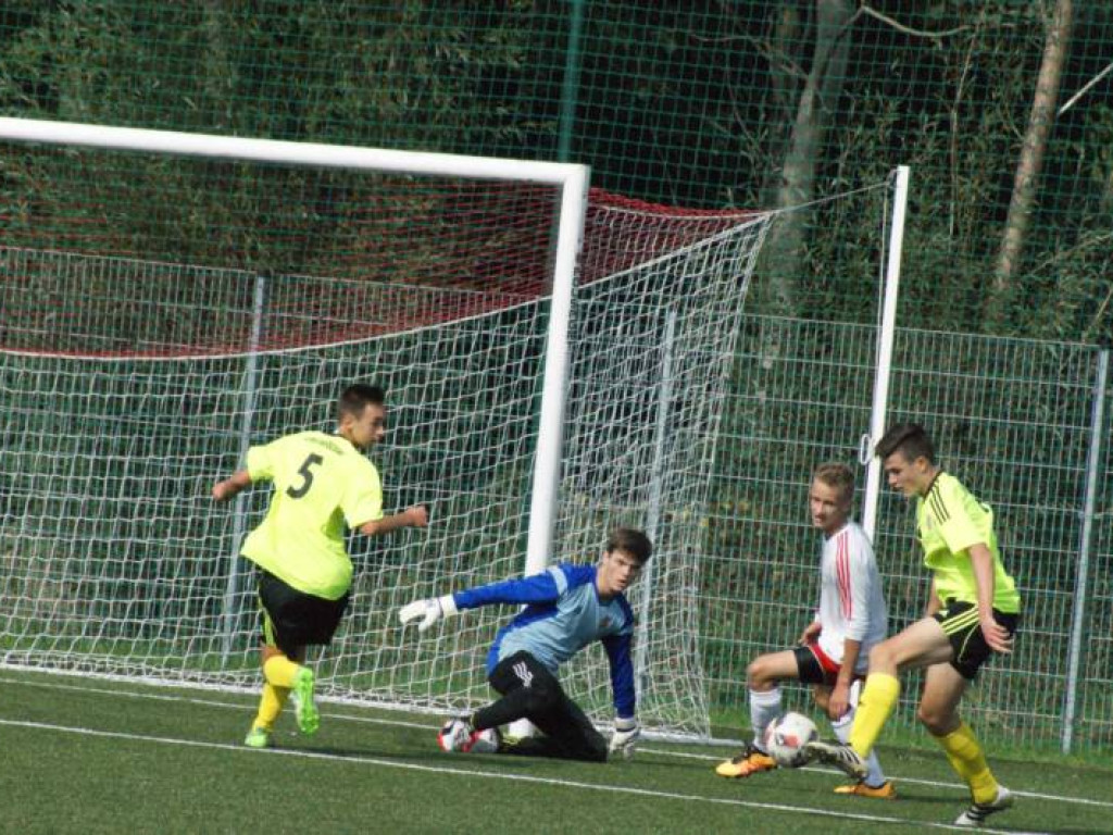 Juniorzy Króla nie zwalniają, młodzicy i orlicy niepokonani