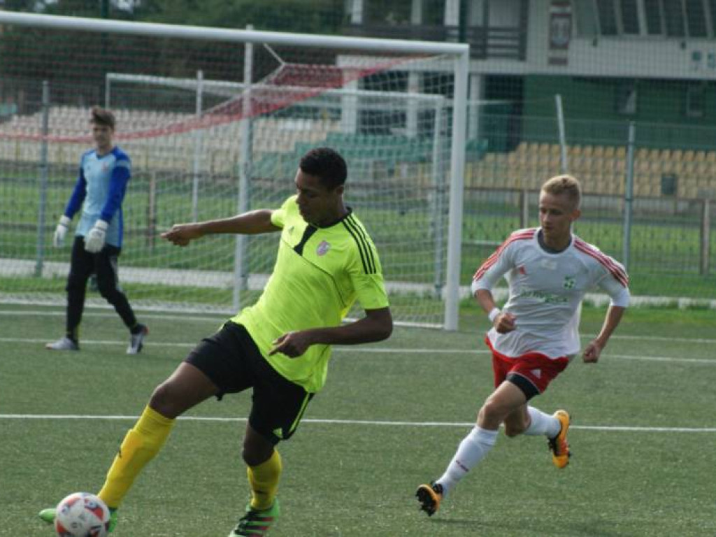 Juniorzy Króla nie zwalniają, młodzicy i orlicy niepokonani