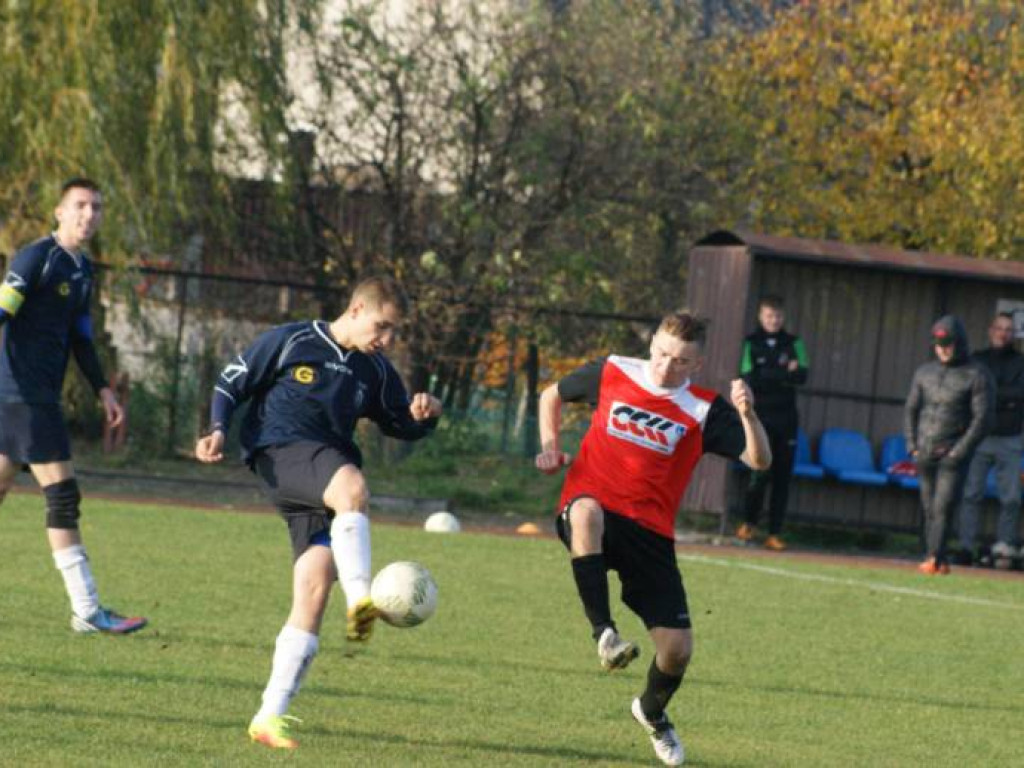 Wierzbicki zgasił Iskrę, Korona nadal na podium